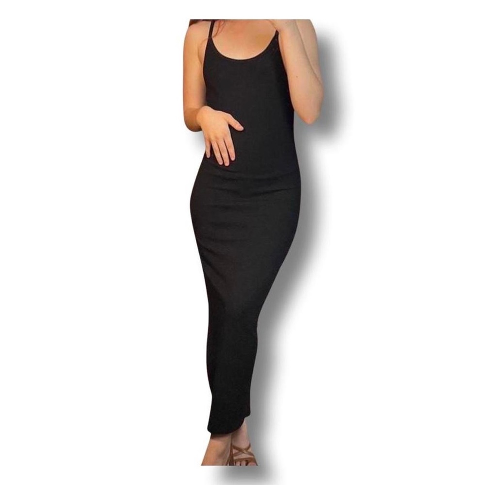 Adika Ribbed Midi Dress - size XS